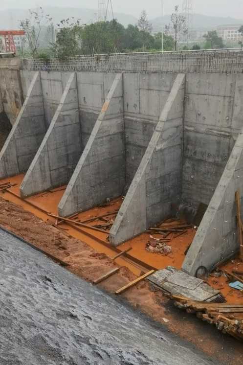 天津东丽区锚杆式挡土墙